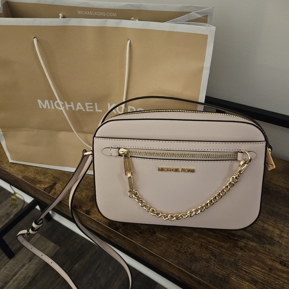 Michael Kors crossbody